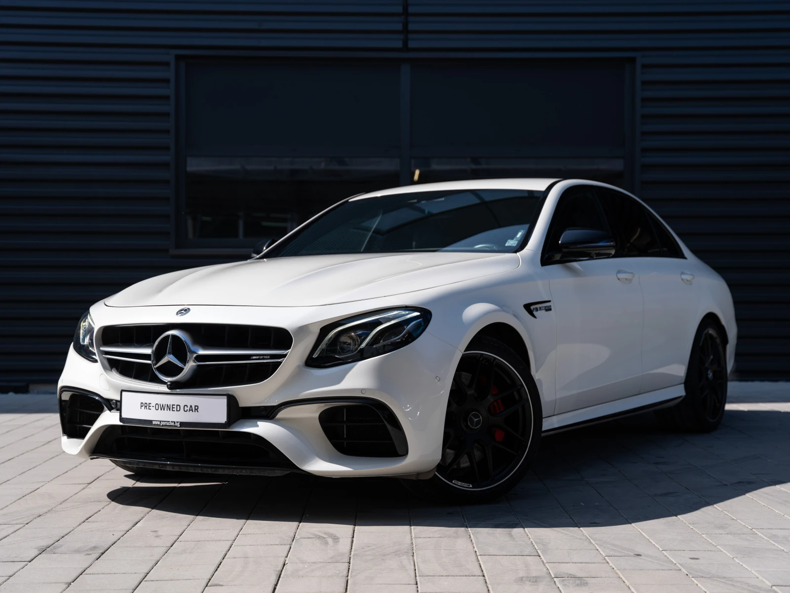 Mercedes-Benz E 63 AMG S 4Matic | Auto.bg — изображение 1 Mercedes-Benz E 63 AMG S 4Matic | Auto.bg — изображение 1