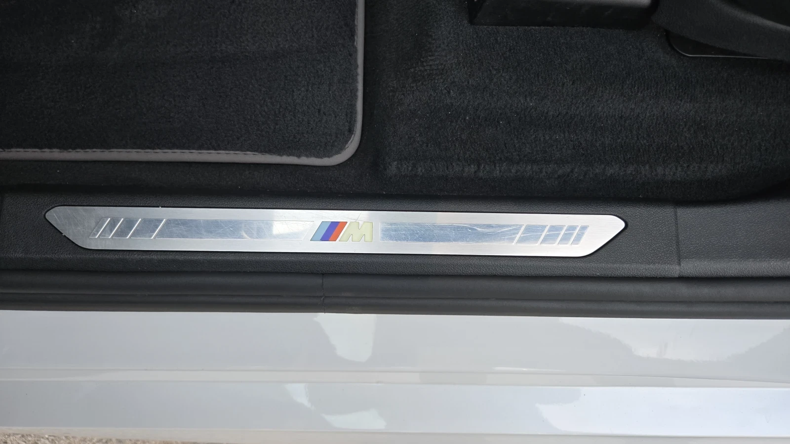 BMW X5 M-pack/Swarovski Crystal Set/xDrive/30d - изображение 8 | Auto.bg BMW X5 M-pack/Swarovski Crystal Set/xDrive/30d - изображение 8