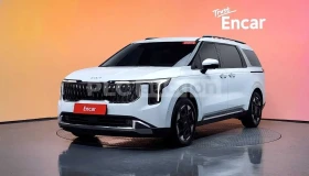 Снимка Kia Carnival