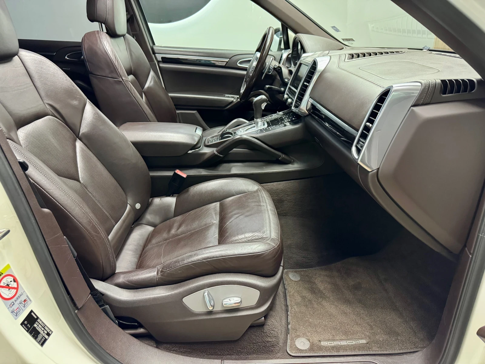 Porsche Cayenne 3.0 V6 Diesel  - изображение 8 | Auto.bg Porsche Cayenne 3.0 V6 Diesel  - изображение 8