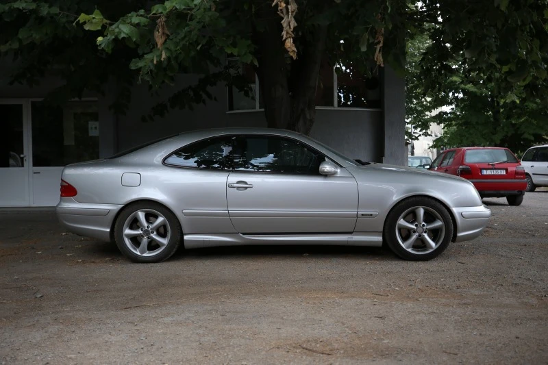 Mercedes-Benz CLK 55 AMG - 29900 лв. / 15287.63 € - 13354910 1 | Car24.bg Mercedes-Benz CLK 55 AMG - 29900 лв. / 15287.63 € - 13354910 1