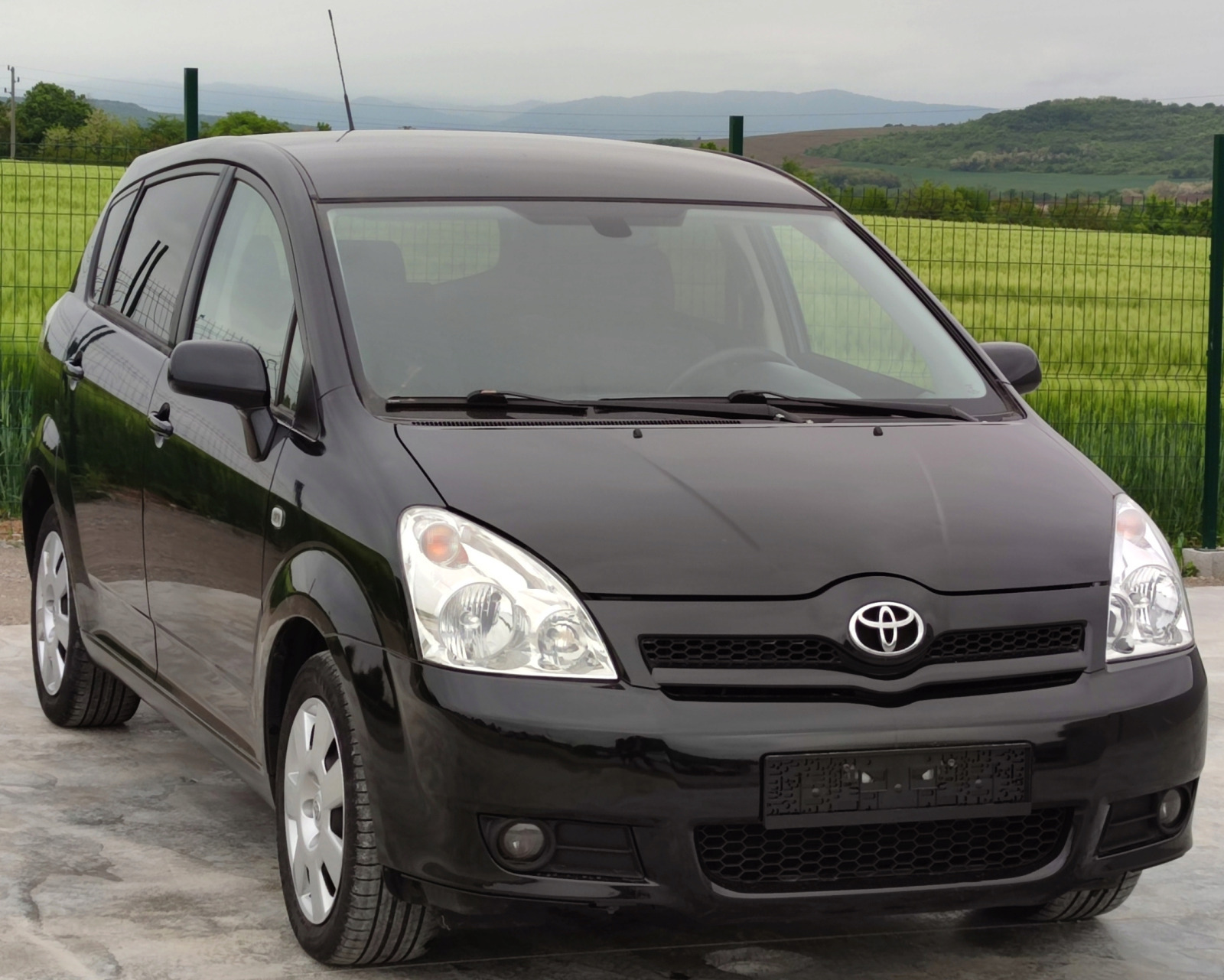 Toyota Corolla verso 1.6VVT-I - [1] 