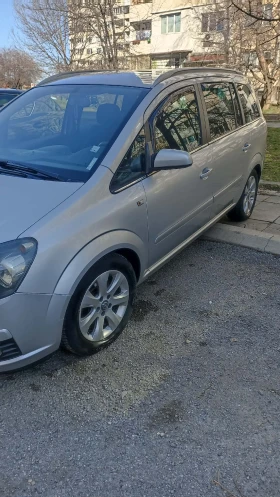 Opel Zafira мултимедия - 2500 € / 4889.57 лв. - 49576728 3 | Car24.bg Opel Zafira мултимедия - 2500 € / 4889.57 лв. - 49576728 3