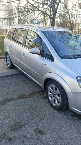 Opel Zafira мултимедия - 2500 € / 4889.57 лв. - 49576728 2 | Car24.bg Opel Zafira мултимедия - 2500 € / 4889.57 лв. - 49576728 2
