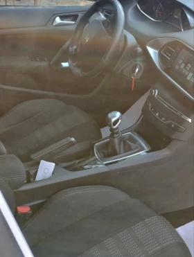 Peugeot 308 1.6 HDI EURO 6 - 5800 € / 11343.81 лв. - 24645378 12 | Car24.bg Peugeot 308 1.6 HDI EURO 6 - 5800 € / 11343.81 лв. - 24645378 12