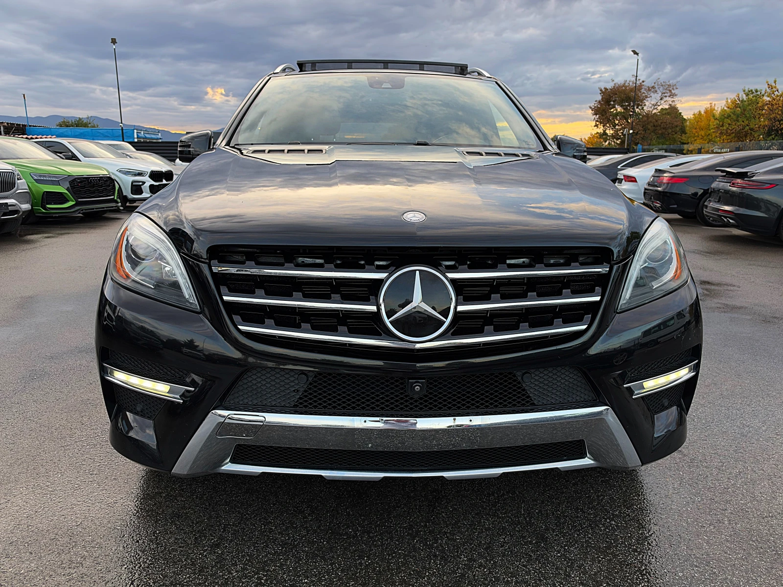 Mercedes-Benz ML 500 AMG-DISTRONIK-VAKUM-HARMAN KARDON-ОБДУХВАНЕ-FULL ! | Auto.bg — изображение 1 Mercedes-Benz ML 500 AMG-DISTRONIK-VAKUM-HARMAN KARDON-ОБДУХВАНЕ-FULL ! | Auto.bg — изображение 1