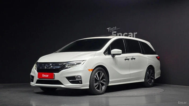Honda Odyssey 3.5* ELITE* ПОДГРЕВ* ОБДУХВАНЕ* TV* ШИБИДАХ* - 21100 € / 41268.01 лв. - 41245587 1 | Car24.bg Honda Odyssey 3.5* ELITE* ПОДГРЕВ* ОБДУХВАНЕ* TV* ШИБИДАХ* - 21100 € / 41268.01 лв. - 41245587 1