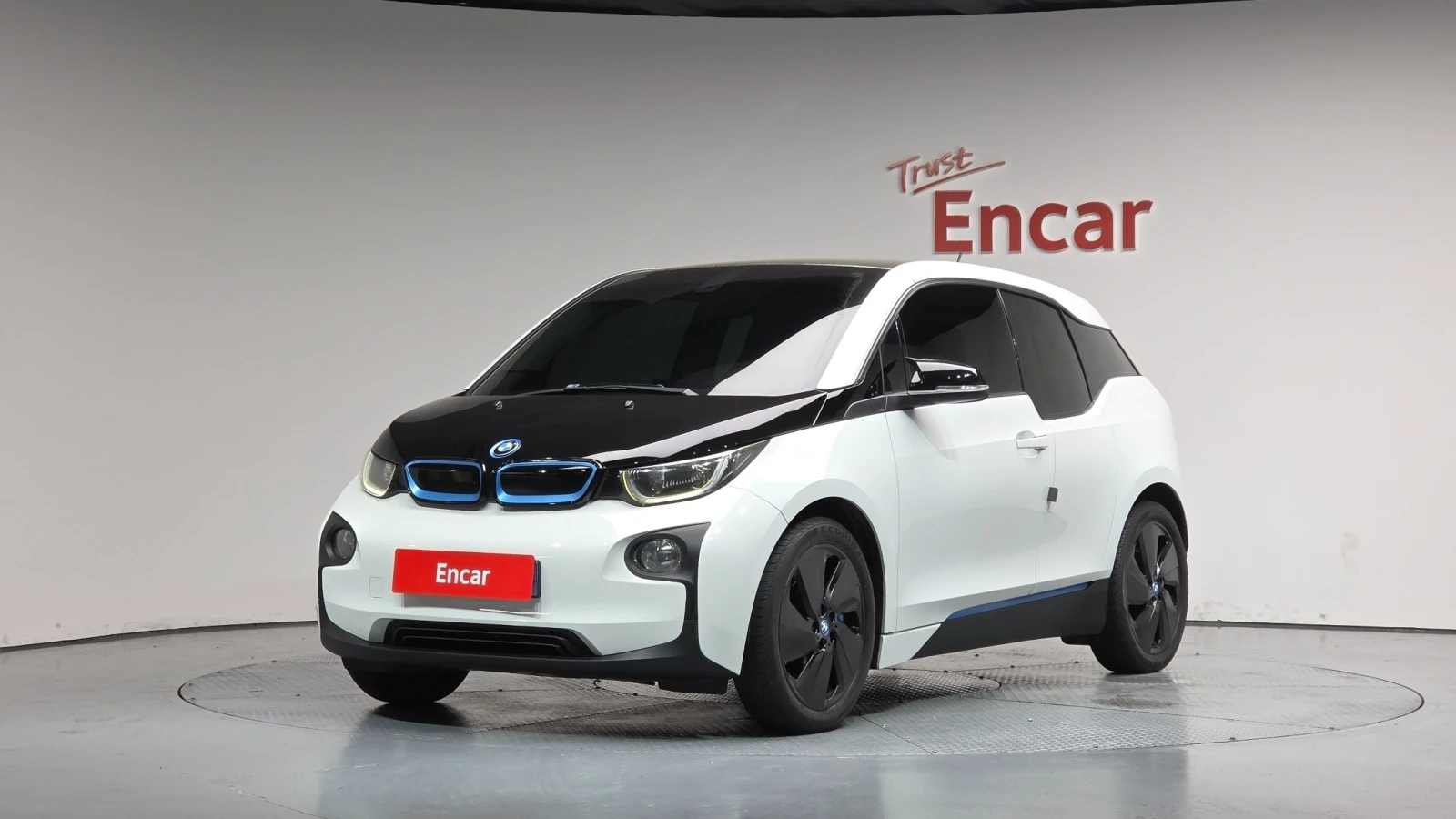 BMW i3 Lux * ПОДГРЕВ * КАМЕРА | Auto.bg — изображение 1 BMW i3 Lux * ПОДГРЕВ * КАМЕРА | Auto.bg — изображение 1