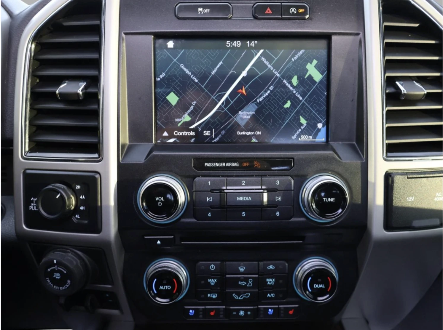 Ford F150 LARIAT* ОБДУХВАНЕ* КАМЕРА* КЕЙЛЕС* ДИСТРОНИК*  - изображение 7 | Auto.bg Ford F150 LARIAT* ОБДУХВАНЕ* КАМЕРА* КЕЙЛЕС* ДИСТРОНИК*  - изображение 7