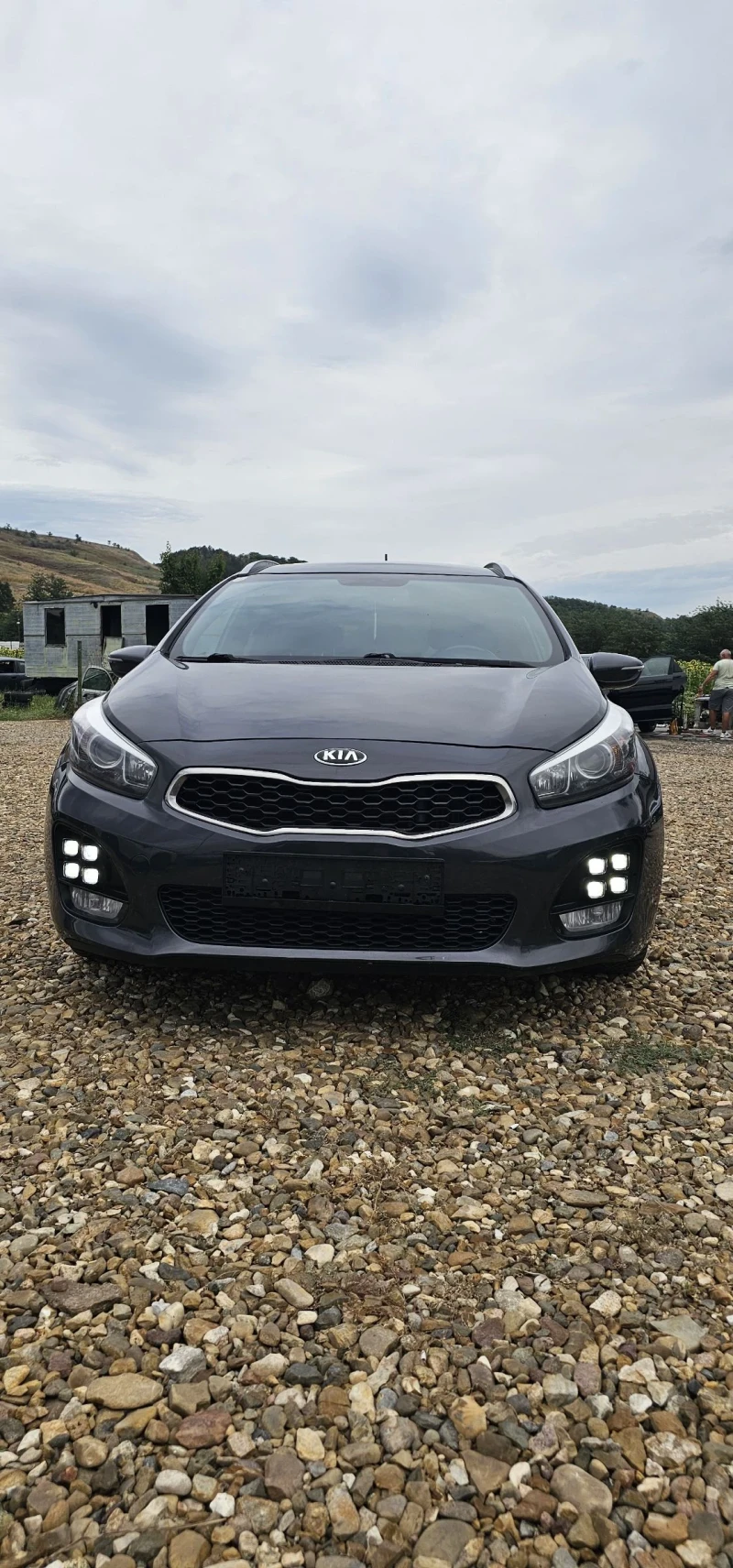 Kia Ceed 1.6CRDI/136hp/GT-LINE - 7600 € / 14864.31 лв. - 38109895 1 | Car24.bg Kia Ceed 1.6CRDI/136hp/GT-LINE - 7600 € / 14864.31 лв. - 38109895 1