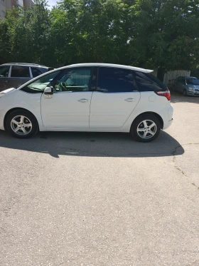Citroen C4 Picasso 1.6hdi - 4000 € / 7823.32 лв. - 79882196 4 | Car24.bg Citroen C4 Picasso 1.6hdi - 4000 € / 7823.32 лв. - 79882196 4