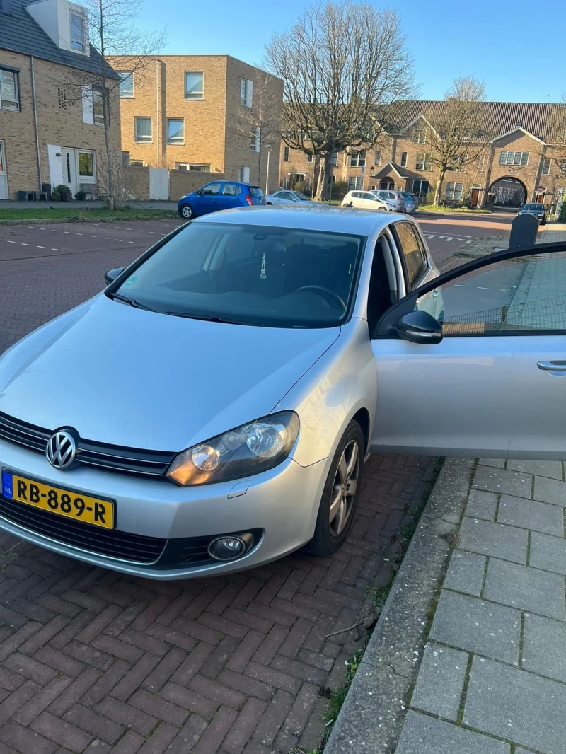 VW Golf Golf 6 1.2 benzin 105кс - 3700 € / 7236.57 лв. - 39686048 1 | Car24.bg VW Golf Golf 6 1.2 benzin 105кс - 3700 € / 7236.57 лв. - 39686048 1