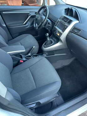 Toyota Verso 1.6 d4d 112 кс - 11999 лв. / 6134.99 € - 52388277 11 | Car24.bg Toyota Verso 1.6 d4d 112 кс - 11999 лв. / 6134.99 € - 52388277 11