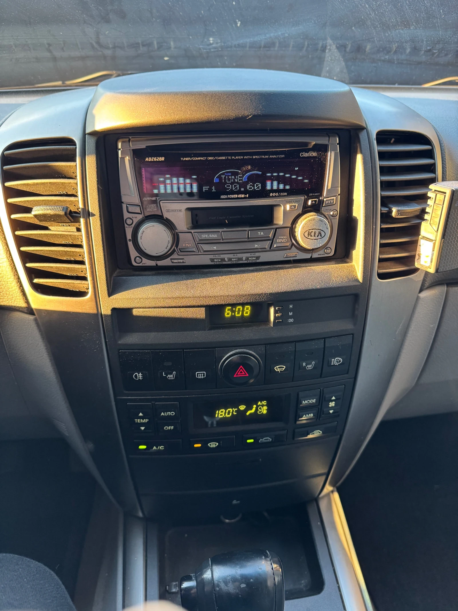 Kia Sorento  - изображение 10 | Auto.bg Kia Sorento  - изображение 10