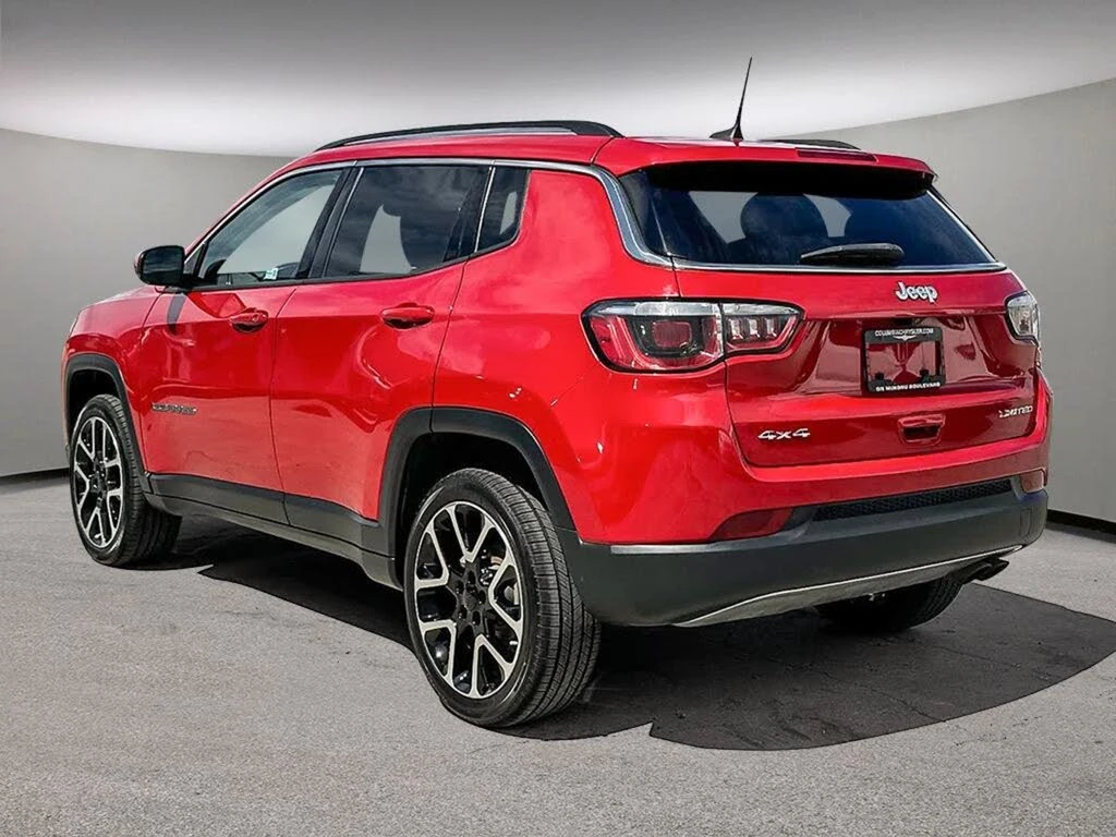 Jeep Compass 2019 Limited 4WD * АвтоКредит* (ЦЕНА ДО БГ) - изображение 3 | Auto.bg Jeep Compass 2019 Limited 4WD * АвтоКредит* (ЦЕНА ДО БГ) - изображение 3