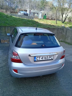 Honda Civic 1.7 CDTI - 2200 € / 4302.83 лв. - 87569348 3 | Car24.bg Honda Civic 1.7 CDTI - 2200 € / 4302.83 лв. - 87569348 3