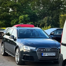Снимка Audi A4