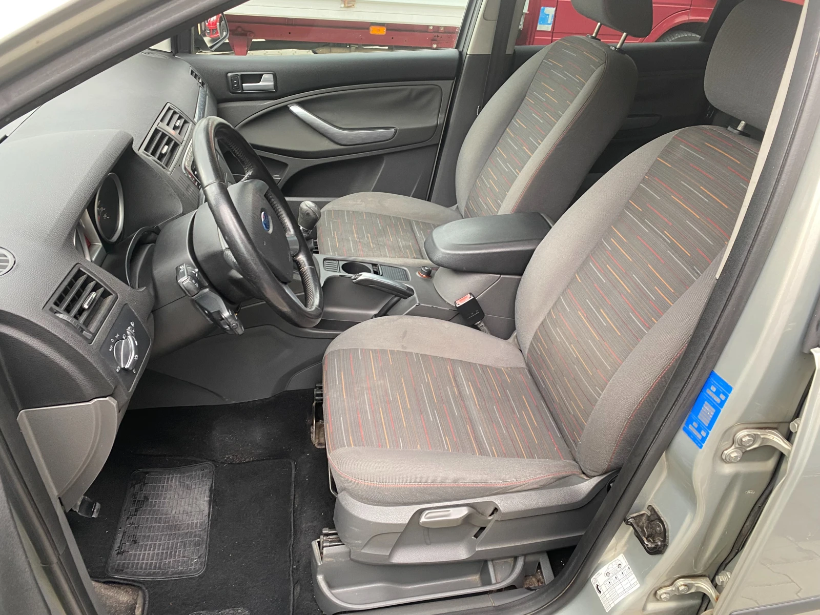 Ford C-max 1.8 tdci 115к.с  - изображение 9 | Auto.bg Ford C-max 1.8 tdci 115к.с  - изображение 9