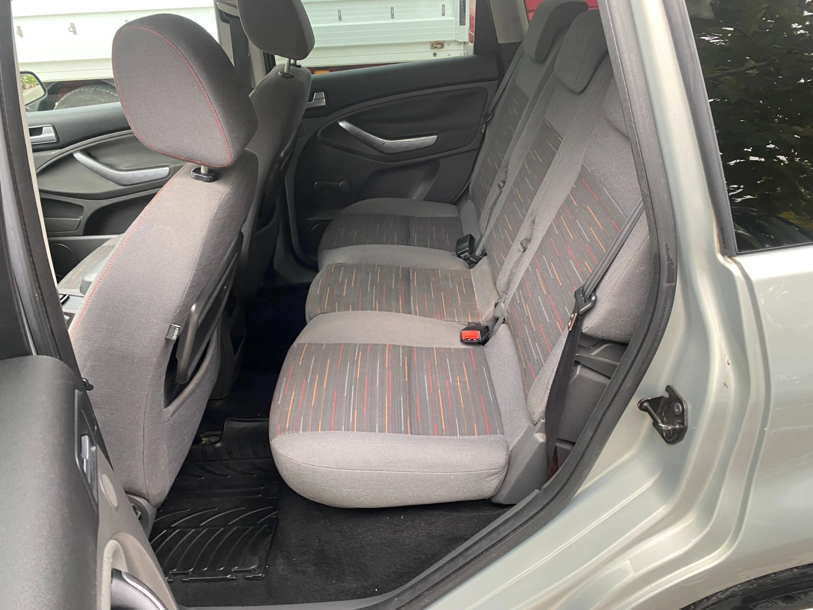 Ford C-max 1.8 tdci 115к.с  - изображение 10 | Auto.bg Ford C-max 1.8 tdci 115к.с  - изображение 10