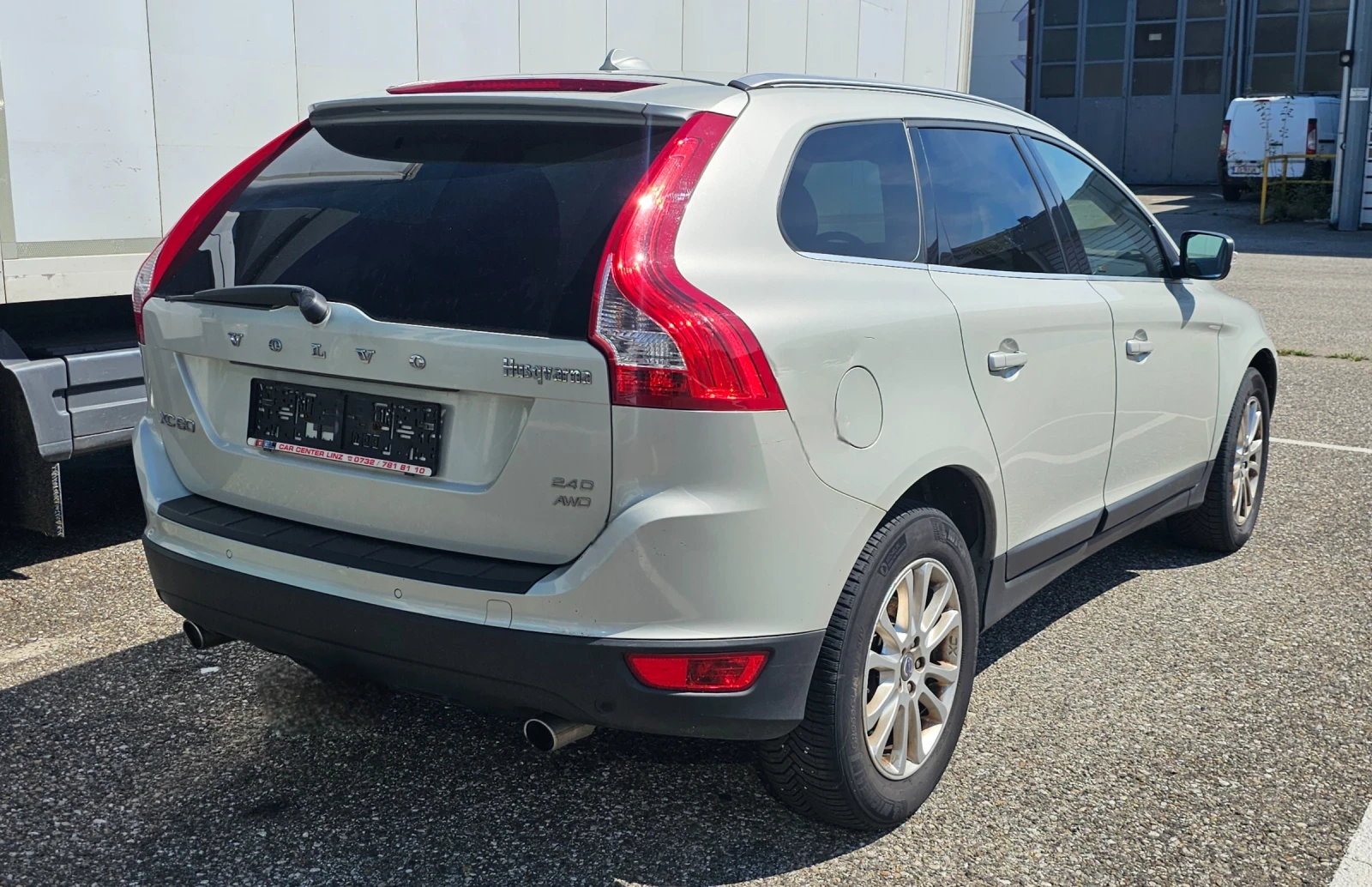 Volvo XC60 2.4D/163к/AUTOMAT/КОЖА - изображение 5 | Auto.bg Volvo XC60 2.4D/163к/AUTOMAT/КОЖА - изображение 5