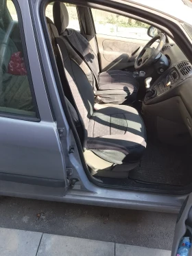 Citroen C4 Picasso 2.0hdi - 1400 € / 2738.16 лв. - 71737811 6 | Car24.bg Citroen C4 Picasso 2.0hdi - 1400 € / 2738.16 лв. - 71737811 6