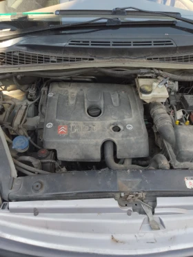 Citroen C4 Picasso 2.0hdi - 1400 € / 2738.16 лв. - 71737811 4 | Car24.bg Citroen C4 Picasso 2.0hdi - 1400 € / 2738.16 лв. - 71737811 4