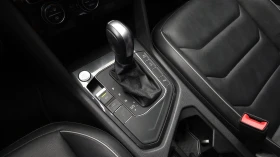 VW Tiguan 2.0 TDI* KEYLESS* ЕЛ. БАГАЖНИК* BLIND SPOT* КРАЙНА - 17599 € / 34420.65 лв. - 59396815 9 | Car24.bg VW Tiguan 2.0 TDI* KEYLESS* ЕЛ. БАГАЖНИК* BLIND SPOT* КРАЙНА - 17599 € / 34420.65 лв. - 59396815 9