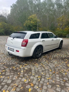 Chrysler 300c - 5200 € / 10170.32 лв. - 23552325 5 | Car24.bg Chrysler 300c - 5200 € / 10170.32 лв. - 23552325 5