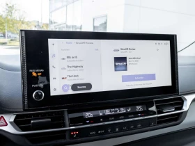 Toyota Sienna Hybrid XLE 8 Passenger | Auto.bg — изображение 16 Toyota Sienna Hybrid XLE 8 Passenger | Auto.bg — изображение 16