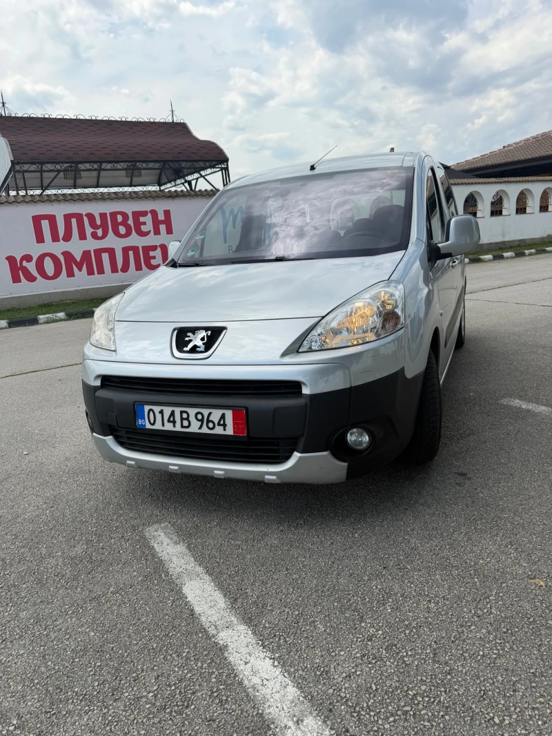 Peugeot Partner 1.6 TEPEE 109 кс - 3500 € / 6845.40 лв. - 15244001 1 | Car24.bg Peugeot Partner 1.6 TEPEE 109 кс - 3500 € / 6845.40 лв. - 15244001 1