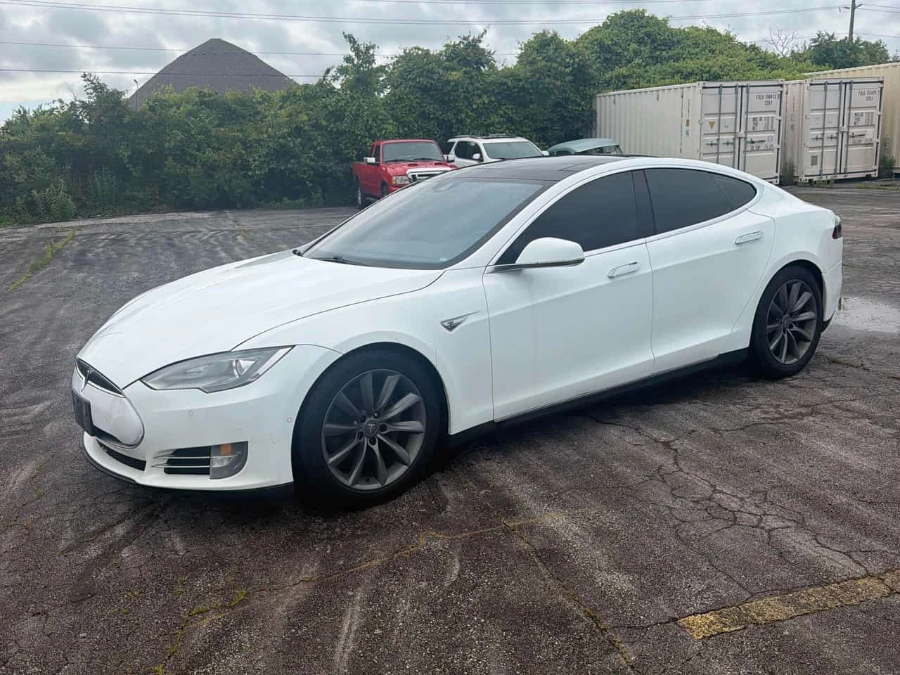 Tesla Model S * 4dr Sdn AWD * АВТОКРЕДИТ* | Auto.bg — изображение 1 Tesla Model S * 4dr Sdn AWD * АВТОКРЕДИТ* | Auto.bg — изображение 1