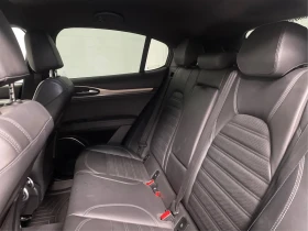 Alfa Romeo Stelvio Q4 AWD/SPORT/ПЕРА НА ВОЛАНА/КРАЙНА ЦЕНА | Auto.bg — изображение 15 Alfa Romeo Stelvio Q4 AWD/SPORT/ПЕРА НА ВОЛАНА/КРАЙНА ЦЕНА | Auto.bg — изображение 15