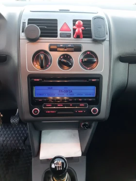 VW Touran 1.9TDI-105к.с.6-скорости* UNITED TOURAN* 7-МЕСТЕН* - 10500 лв. / 5368.56 € - 56842736 12 | Car24.bg VW Touran 1.9TDI-105к.с.6-скорости* UNITED TOURAN* 7-МЕСТЕН* - 10500 лв. / 5368.56 € - 56842736 12