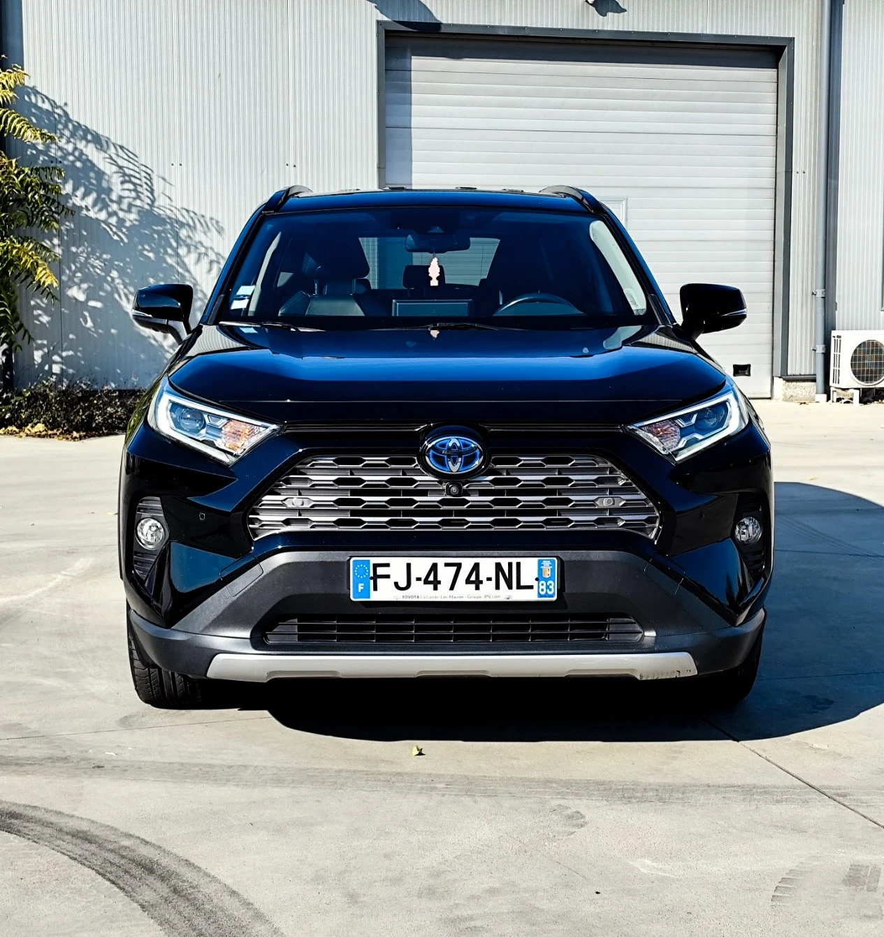Toyota Rav4 Hybrid/4x4/JBL/360/ГАРАНЦИЯ - изображение 3 | Auto.bg Toyota Rav4 Hybrid/4x4/JBL/360/ГАРАНЦИЯ - изображение 3