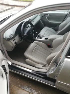 Mercedes-Benz C 55 AMG V8 - 15000 € / 29337.45 лв. - 84755127 6 | Car24.bg Mercedes-Benz C 55 AMG V8 - 15000 € / 29337.45 лв. - 84755127 6