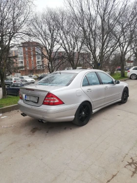 Mercedes-Benz C 55 AMG V8 - 15000 € / 29337.45 лв. - 84755127 4 | Car24.bg Mercedes-Benz C 55 AMG V8 - 15000 € / 29337.45 лв. - 84755127 4