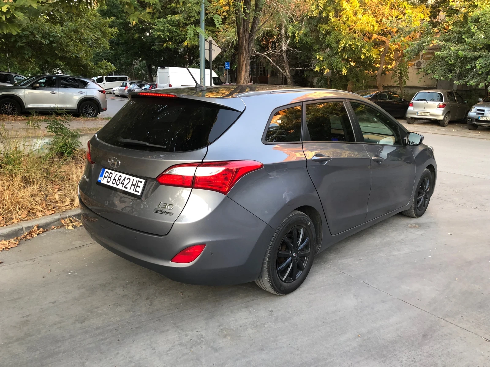 Hyundai I30 1.4 Dizel - изображение 4 | Auto.bg Hyundai I30 1.4 Dizel - изображение 4