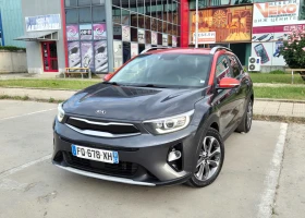 Kia Stonic 1.6 CRDi PREMIUM /ПОДГРЕВ /KEYLESS /КАМЕРА/КОЖА | Auto.bg — изображение 3 Kia Stonic 1.6 CRDi PREMIUM /ПОДГРЕВ /KEYLESS /КАМЕРА/КОЖА | Auto.bg — изображение 3