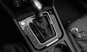 VW Arteon R LIINE 4Motion / СЕРТИФИКАТ ЗА ОТЛИЧНО КАЧЕСТВО | Auto.bg — изображение 9 VW Arteon R LIINE 4Motion / СЕРТИФИКАТ ЗА ОТЛИЧНО КАЧЕСТВО | Auto.bg — изображение 9