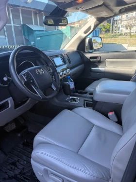 Toyota Sequoia undefined | Auto.bg — изображение 17 Toyota Sequoia undefined | Auto.bg — изображение 17