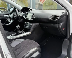 Peugeot 308 * ALLURE* LED* XENON* NAVI* ACC* ИТАЛИЯ* - 6999 € / 13688.85 лв. - 19787567 11 | Car24.bg Peugeot 308 * ALLURE* LED* XENON* NAVI* ACC* ИТАЛИЯ* - 6999 € / 13688.85 лв. - 19787567 11