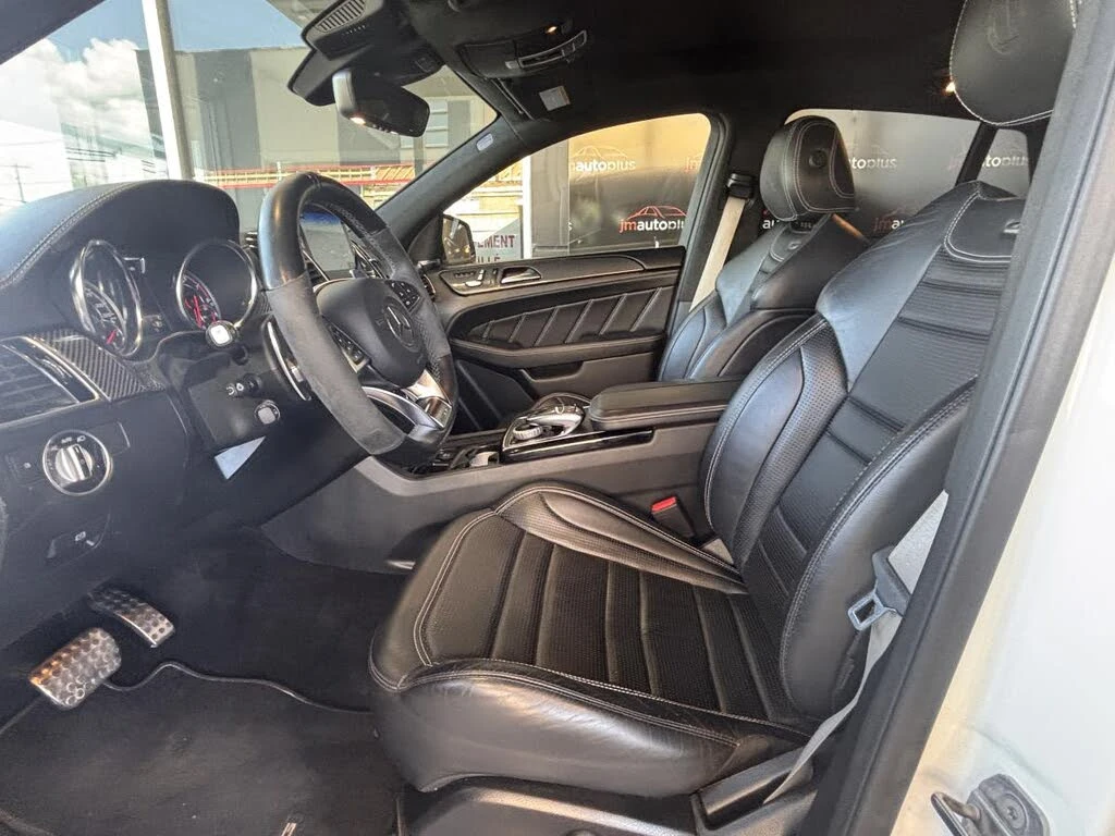 Mercedes-Benz GLE 63 S AMG 4MATIC * H&K * 360 CAMERA * ОБДУХВАНЕ * PANO  - изображение 8 | Auto.bg Mercedes-Benz GLE 63 S AMG 4MATIC * H&K * 360 CAMERA * ОБДУХВАНЕ * PANO  - изображение 8