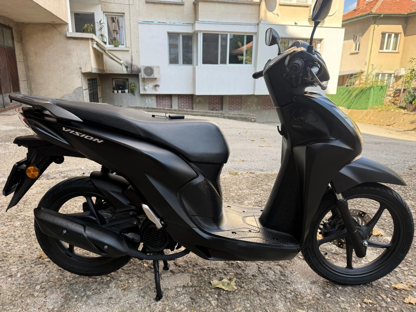 Honda Vision 110, 2023 год.  - изображение 6 | Auto.bg Honda Vision 110, 2023 год.  - изображение 6