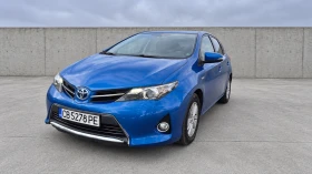 Toyota Auris 1.8 Hybrid* 4.5/100км* Гаражен