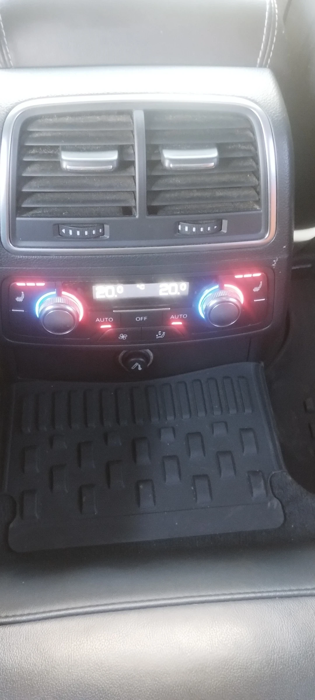 Audi A7 3.0 TDI 245HP QUATTRO  - изображение 6 | Auto.bg Audi A7 3.0 TDI 245HP QUATTRO  - изображение 6