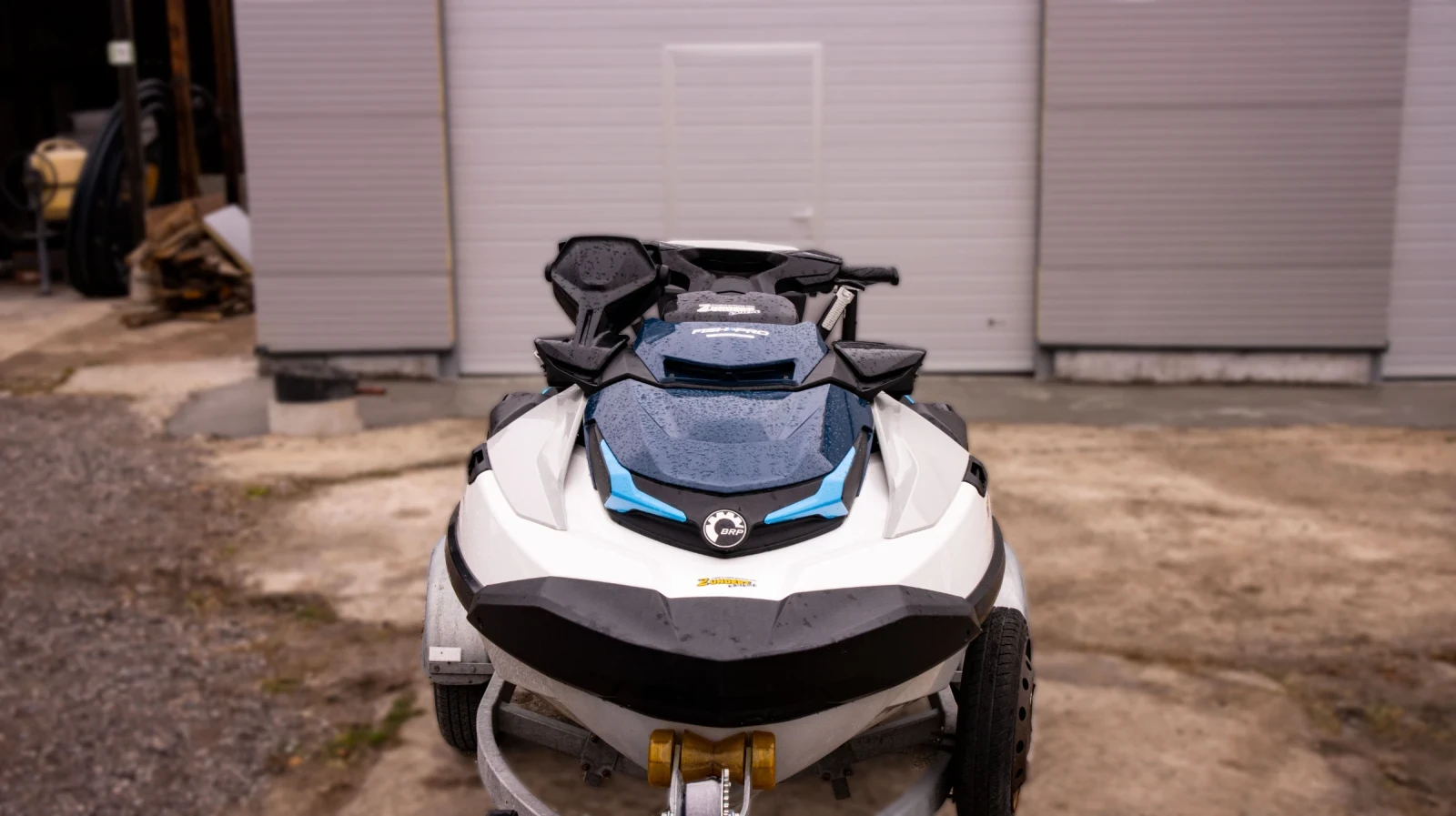 Джет Bombardier Sea Doo Sea-Do Fishpro - изображение 4 | Auto.bg Джет Bombardier Sea Doo Sea-Do Fishpro - изображение 4
