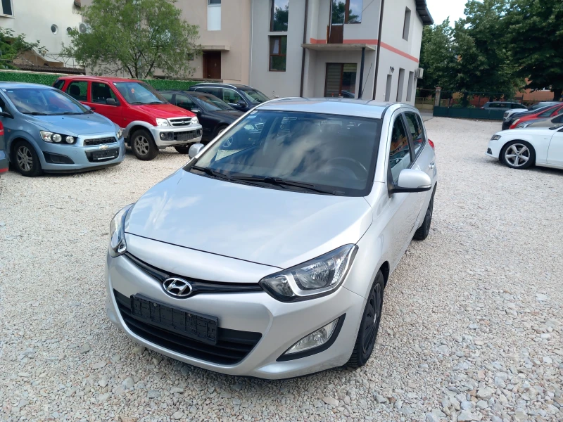 Hyundai I20 1.3i климатик 86кс - 3700 € / 7236.57 лв. - 20976768 1 | Car24.bg Hyundai I20 1.3i климатик 86кс - 3700 € / 7236.57 лв. - 20976768 1