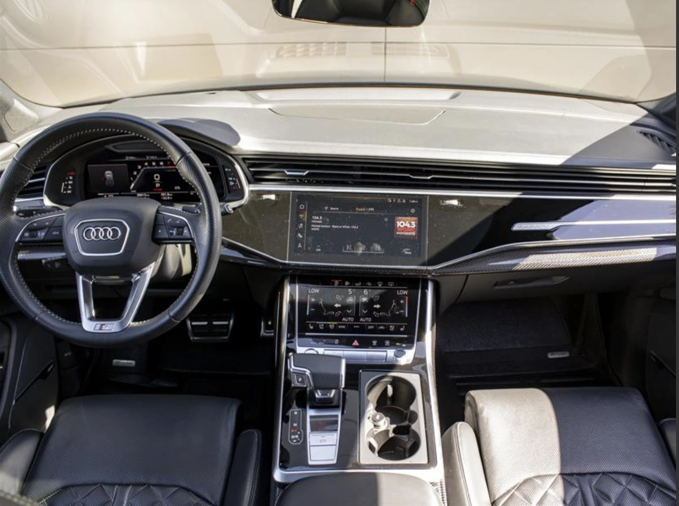 Audi SQ7 4.0T* MATRIX* ДИСТРОНИК* МАСАЖ* ОБДУХВАНЕ* КАМЕРА* - изображение 7 | Auto.bg Audi SQ7 4.0T* MATRIX* ДИСТРОНИК* МАСАЖ* ОБДУХВАНЕ* КАМЕРА* - изображение 7