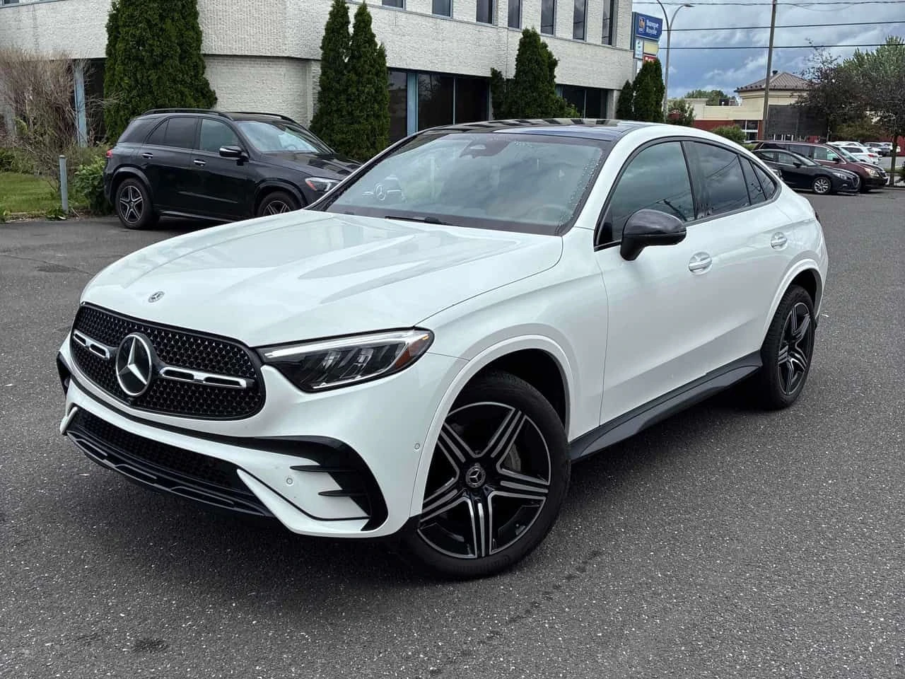 Mercedes-Benz GLC * 300 * CARFAX * ЦЕНА ДО БГ | Auto.bg — изображение 1 Mercedes-Benz GLC * 300 * CARFAX * ЦЕНА ДО БГ | Auto.bg — изображение 1