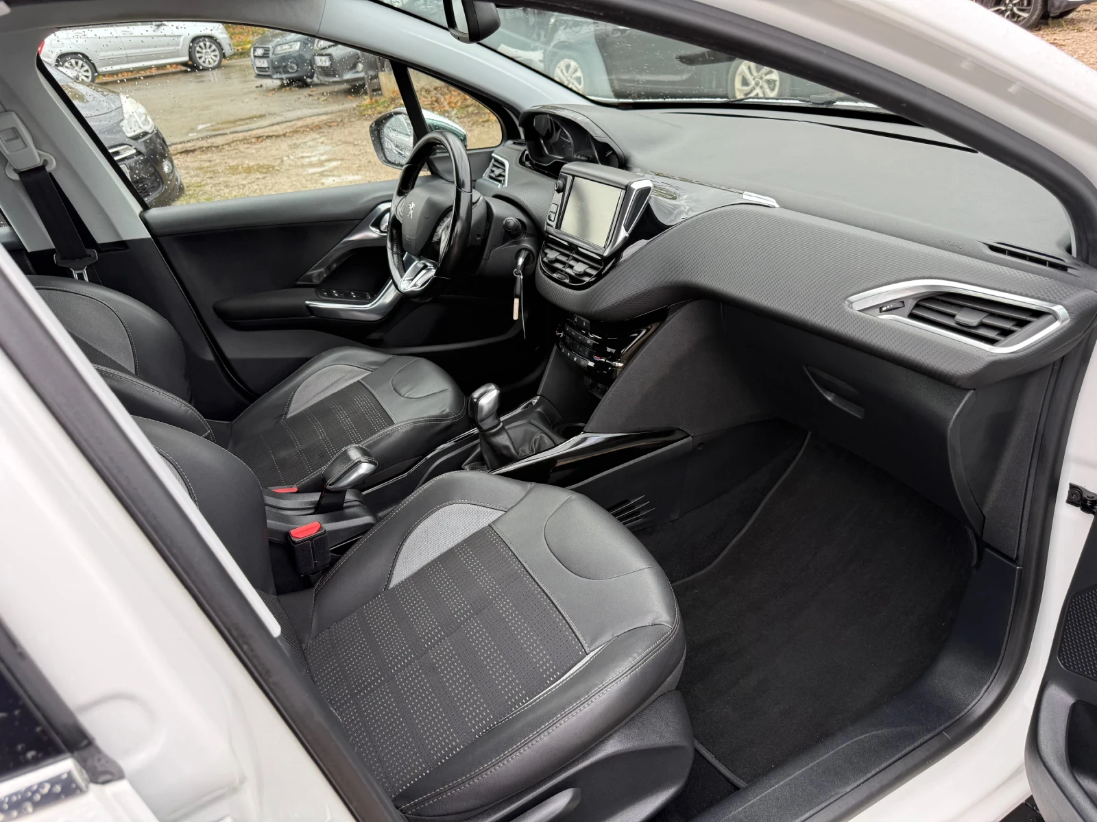 Peugeot 2008 1.6HDI ЛИЗИНГ!!! - изображение 10 | Auto.bg Peugeot 2008 1.6HDI ЛИЗИНГ!!! - изображение 10